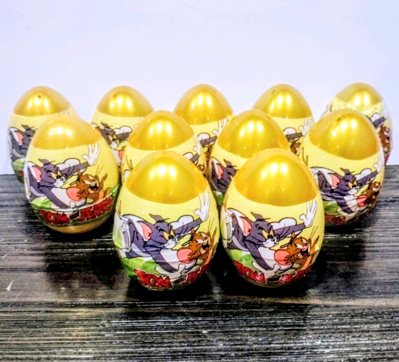 Tom & Jerry Keychain - Gold Mystery Blind Egg Hanna-Barbera Figure Surprise