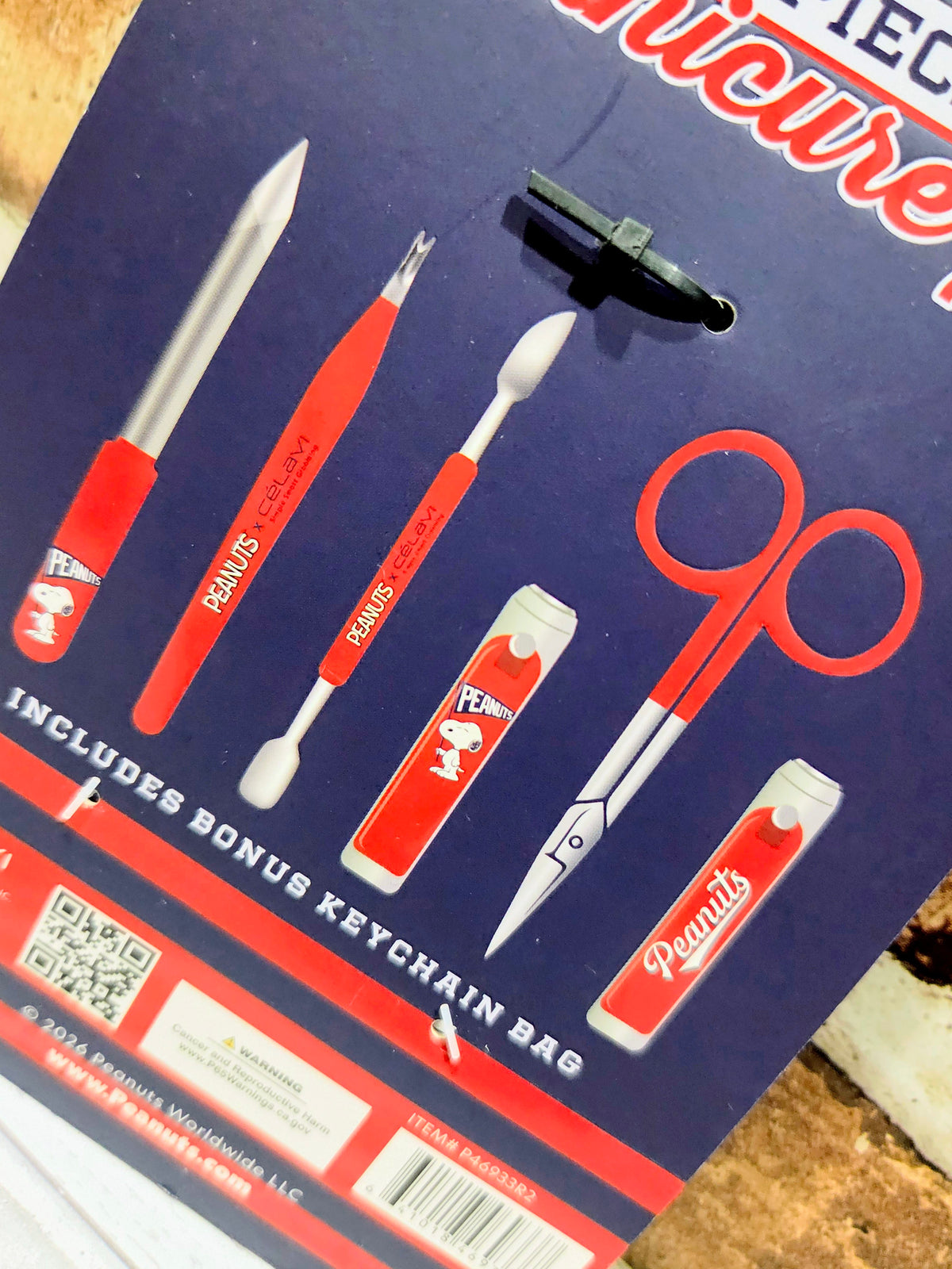 Navy Snoopy manicure set box with 6 tools and bonus keychain bag