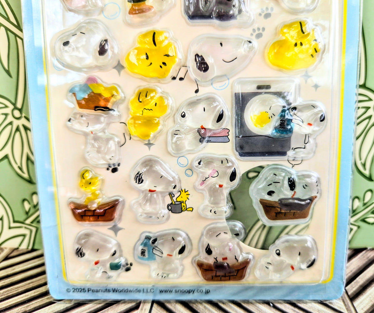 Peanuts Snoopy Bonbon Drop 3D Acrylic Sticker Charm Sheet