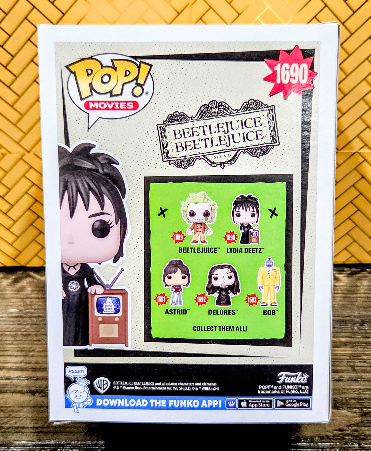 Funko Pop! Lydia Deetz w/ TV #1690 Beetlejuice Beetlejuice