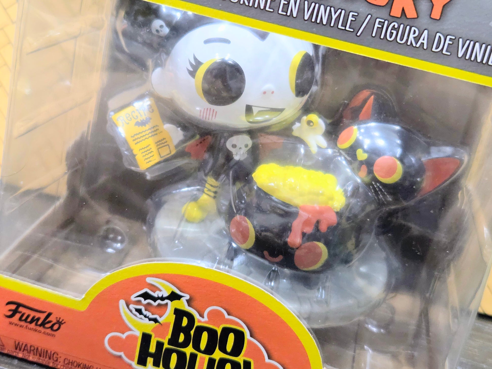Funko Boo Hollow vinyl figures inside clear plastic, showing Nina and Lucky