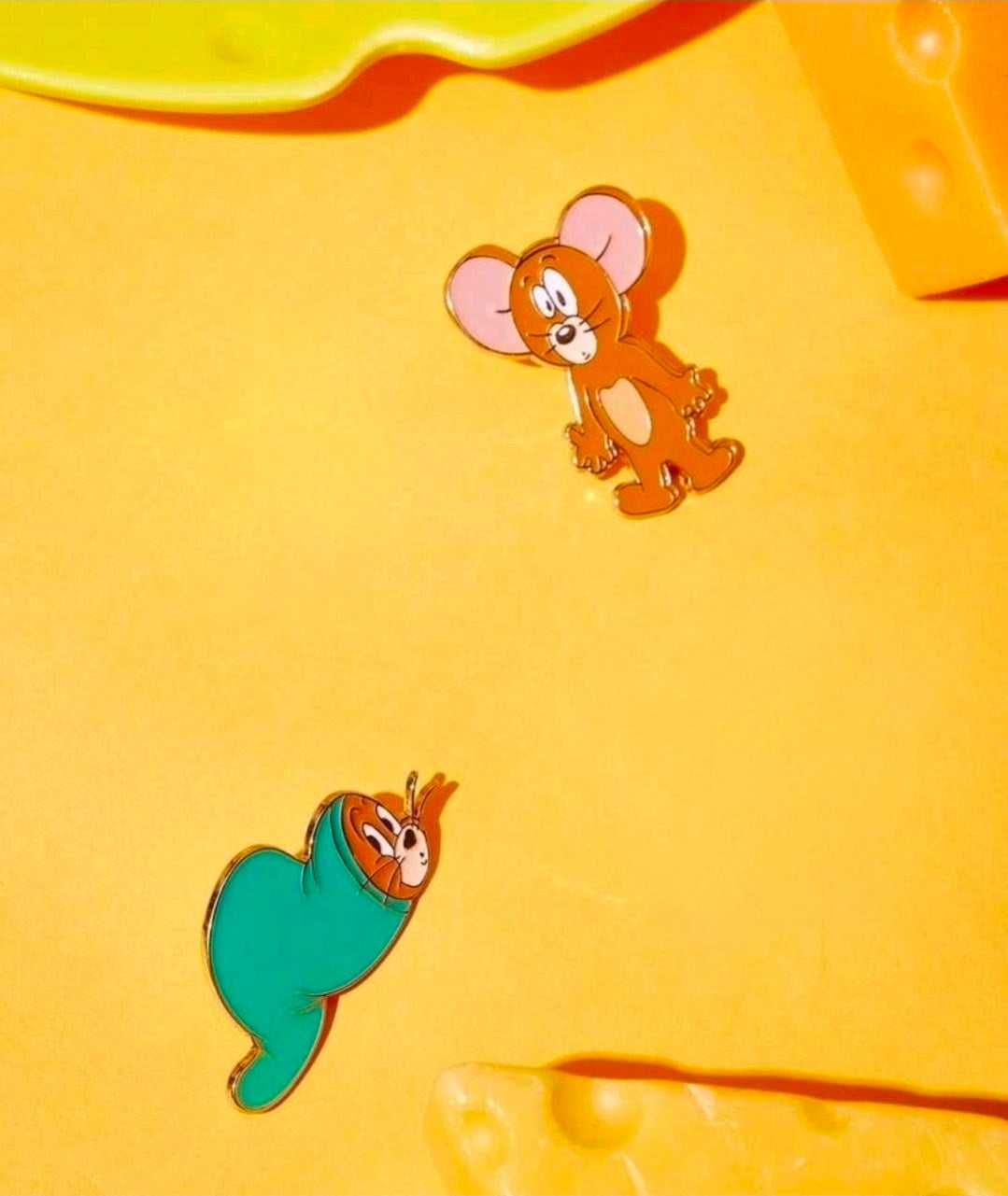 Tom & Jerry 3-Piece Cartoon Physics Hard Enamel Lapel Pin Set