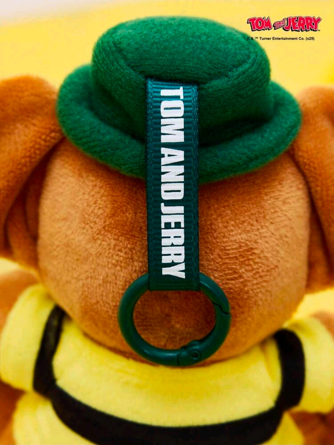 Green plush top hat with keychain loop on Tom & Jerry mouse mini plush
