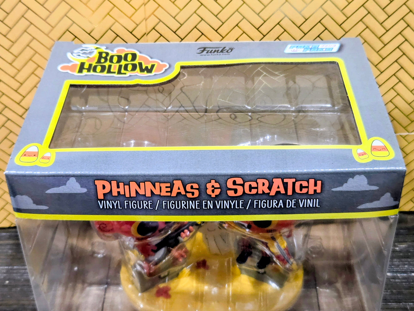 Funko Boo Hollow Phinneas & Scratch box top with clear plastic window