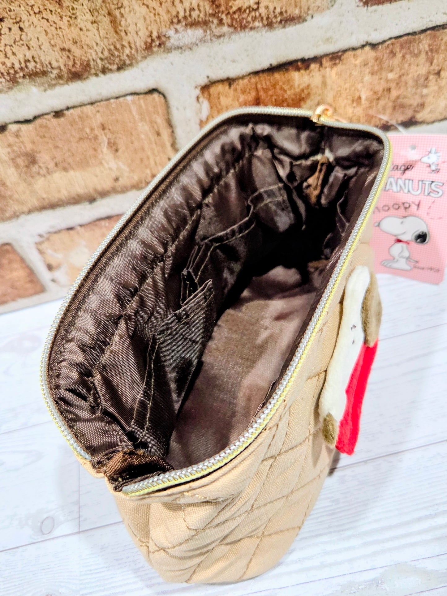 Snoopy Quilted Pouch Vintage Peanuts Japan 3D Plush Applique Wire Frame Cosmetic Bag 4 Pocket Beige