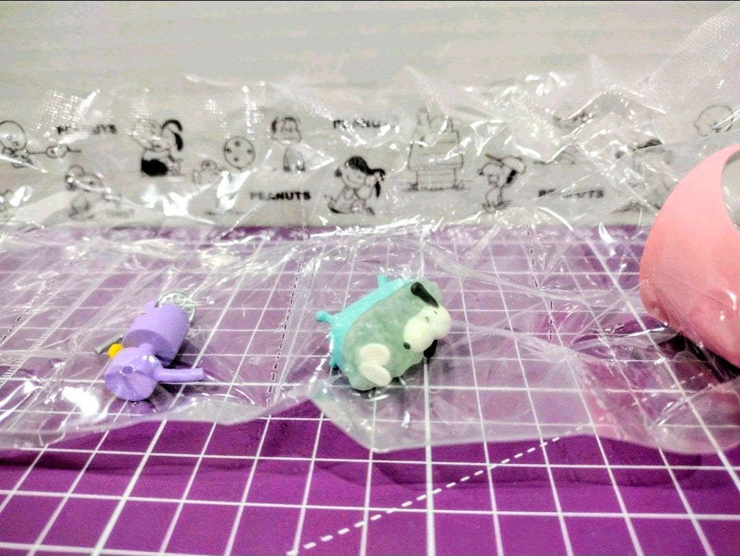Re-Ment Snoopy Life in a Bottle Soap Dispenser Bath Bubble Figure NEW Sealed