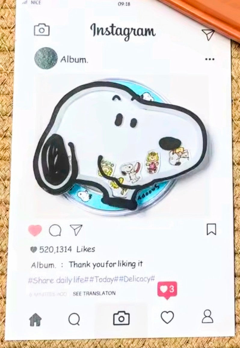 Snoopy Face Acrylic Shaker MagSafe Phone Grip Holder Peanuts Gang Floating Charms Kawaii Pop Stand