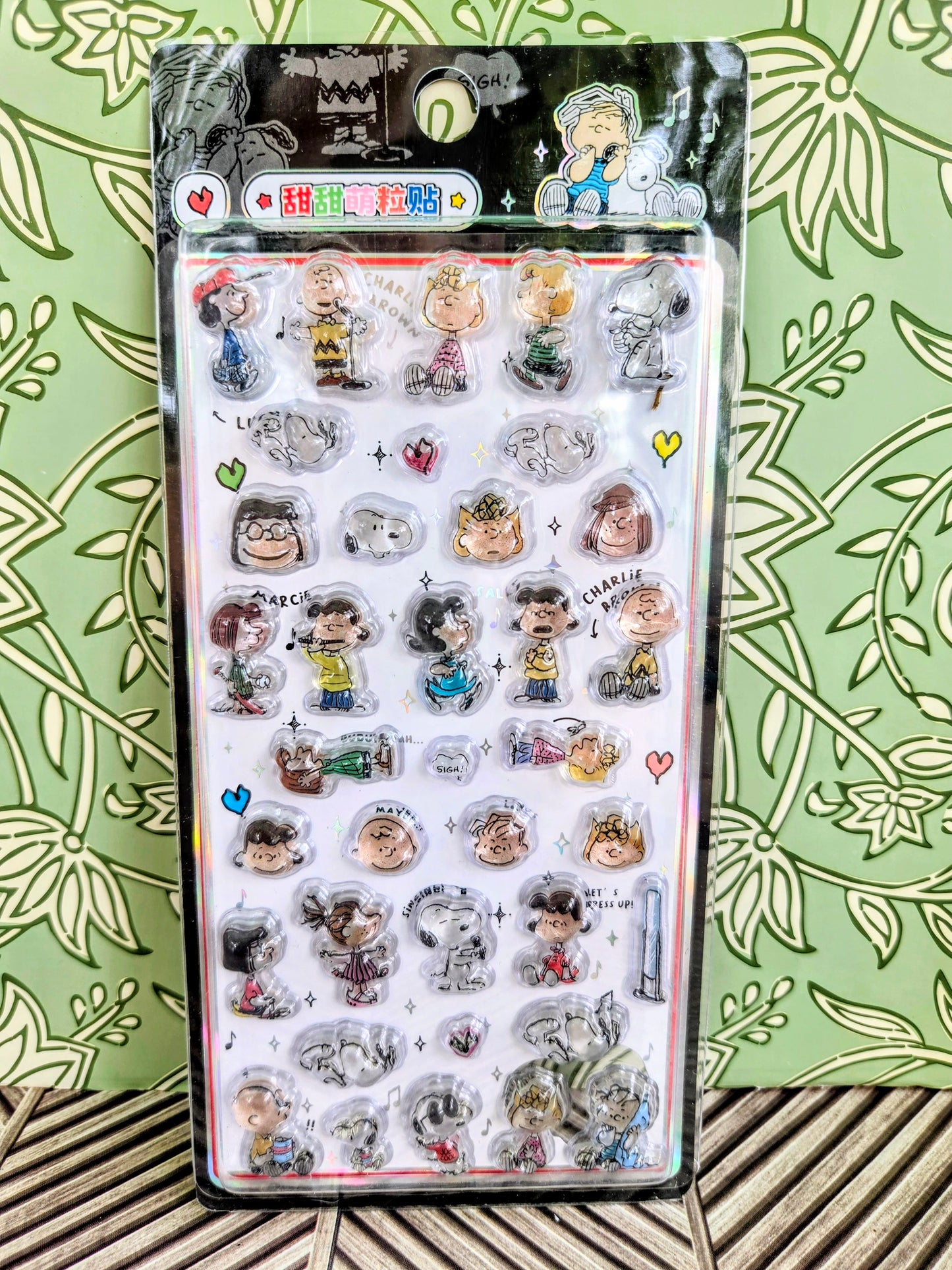Peanuts Snoopy Charlie Brown Gang Bonbon Drop 3D Sticker Sheet